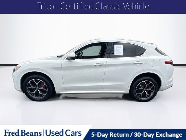 Used 2021 Alfa Romeo Stelvio Ti w/ Nero Edizione AWD/4WD image 5