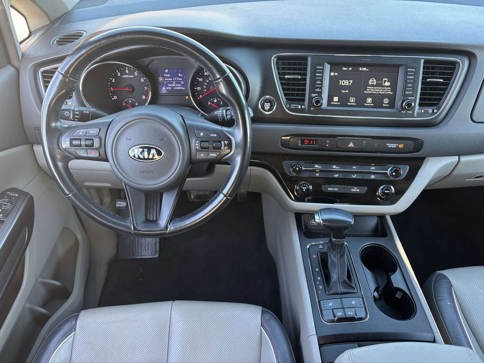 Used 2018 Kia Sedona LX w/ LX Essentials Premium Package image 25