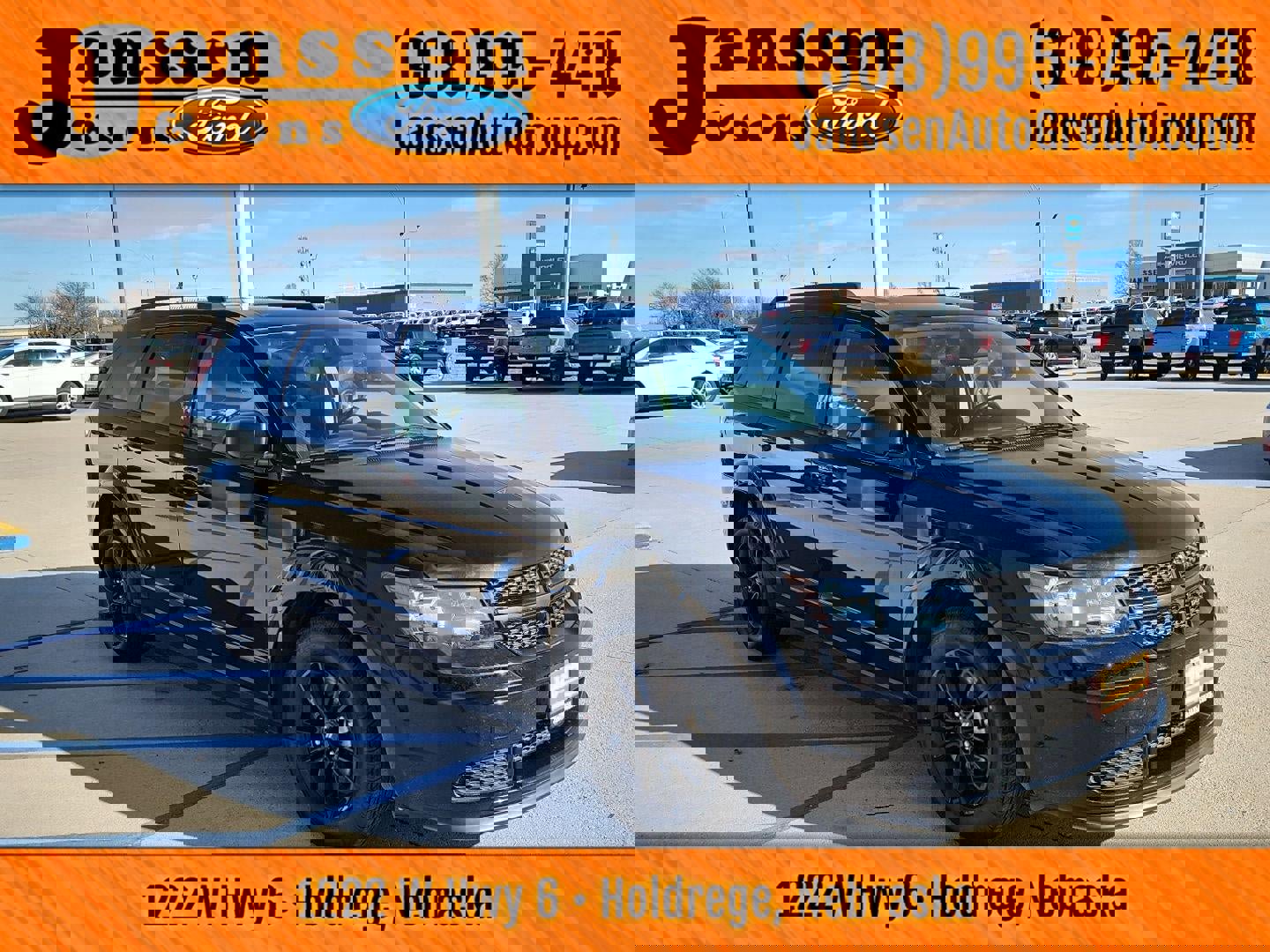 Used 2020 Dodge Journey SE w/ SE Popular Equipment Group image 4