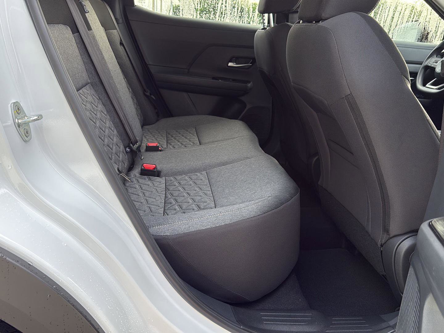 New 2026 Nissan Kicks SV image 36