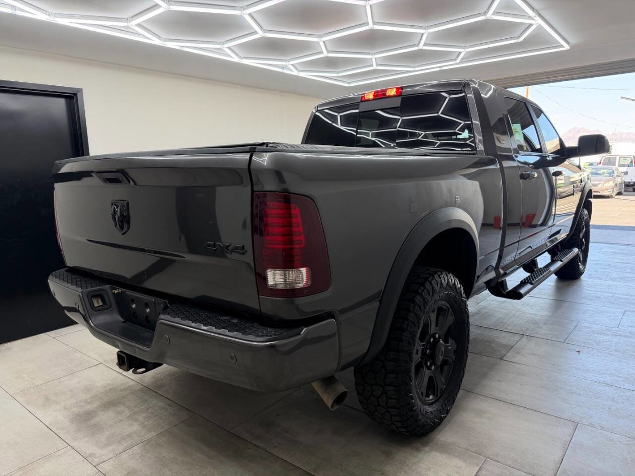 Used 2017 RAM 3500 Laramie w/ Sport Appearance Group AWD/4WD image 9