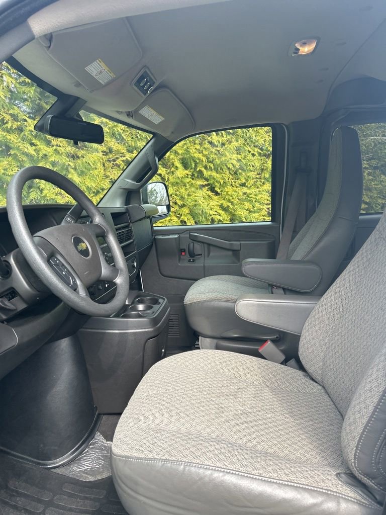 Certified 2023 Chevrolet Express 3500 LT w/ LT Preferred Equipment Group image 20