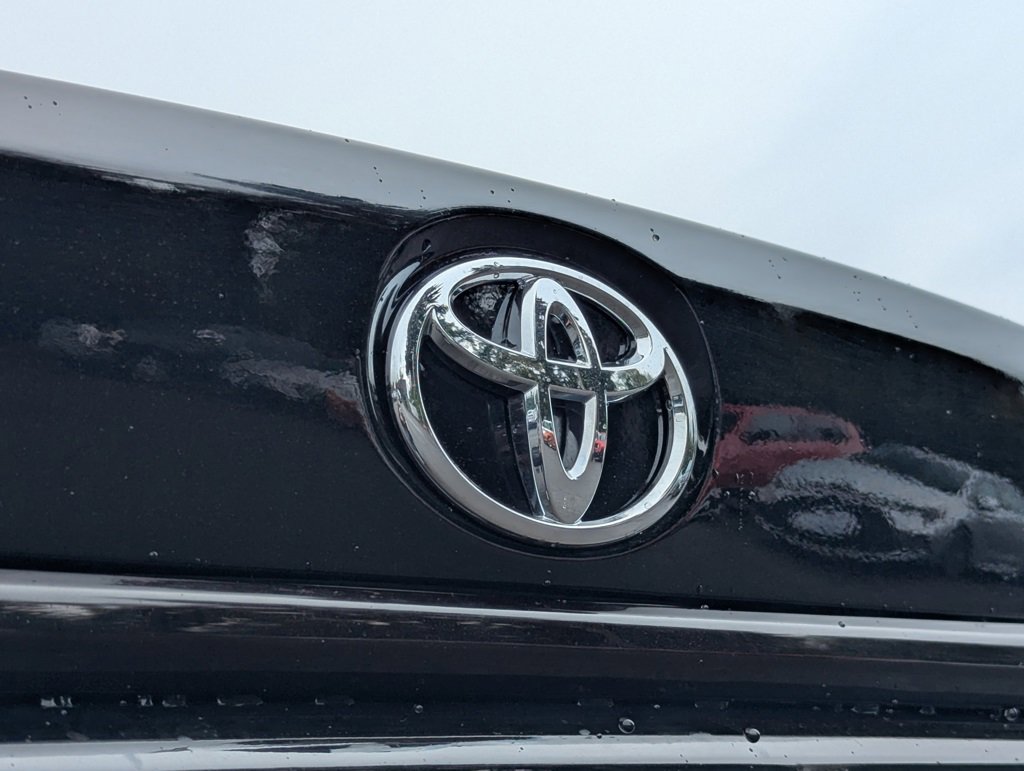 Used 2024 Toyota Corolla LE image 26