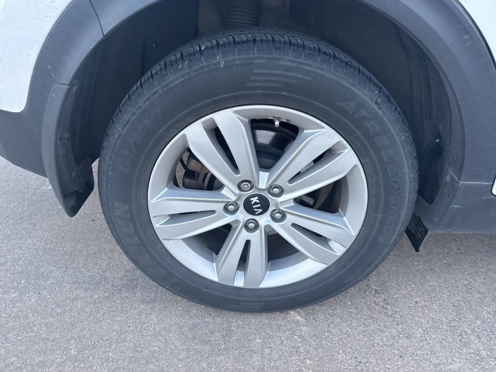 Used 2017 Kia Sportage LX w/ LX Popular Package image 9