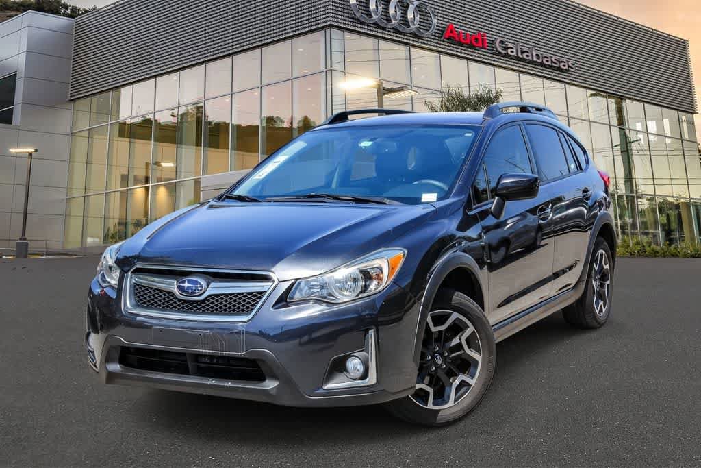 Used 2016 Subaru Crosstrek 2.0i Premium w/ Moonroof Package AWD/4WD image 1