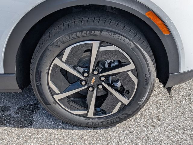 New 2026 Chevrolet Equinox EV LT image 14