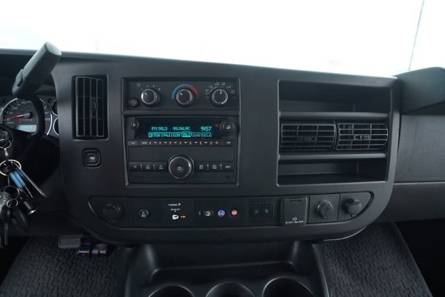 Used 2021 GMC Savana 3500 w/ Driver Convenience Package image 23