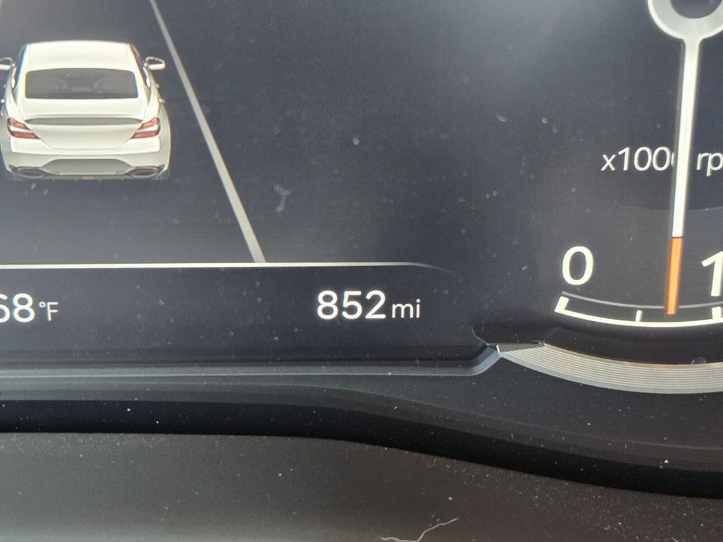 Used 2026 Genesis G70 2.5T RWD image 26