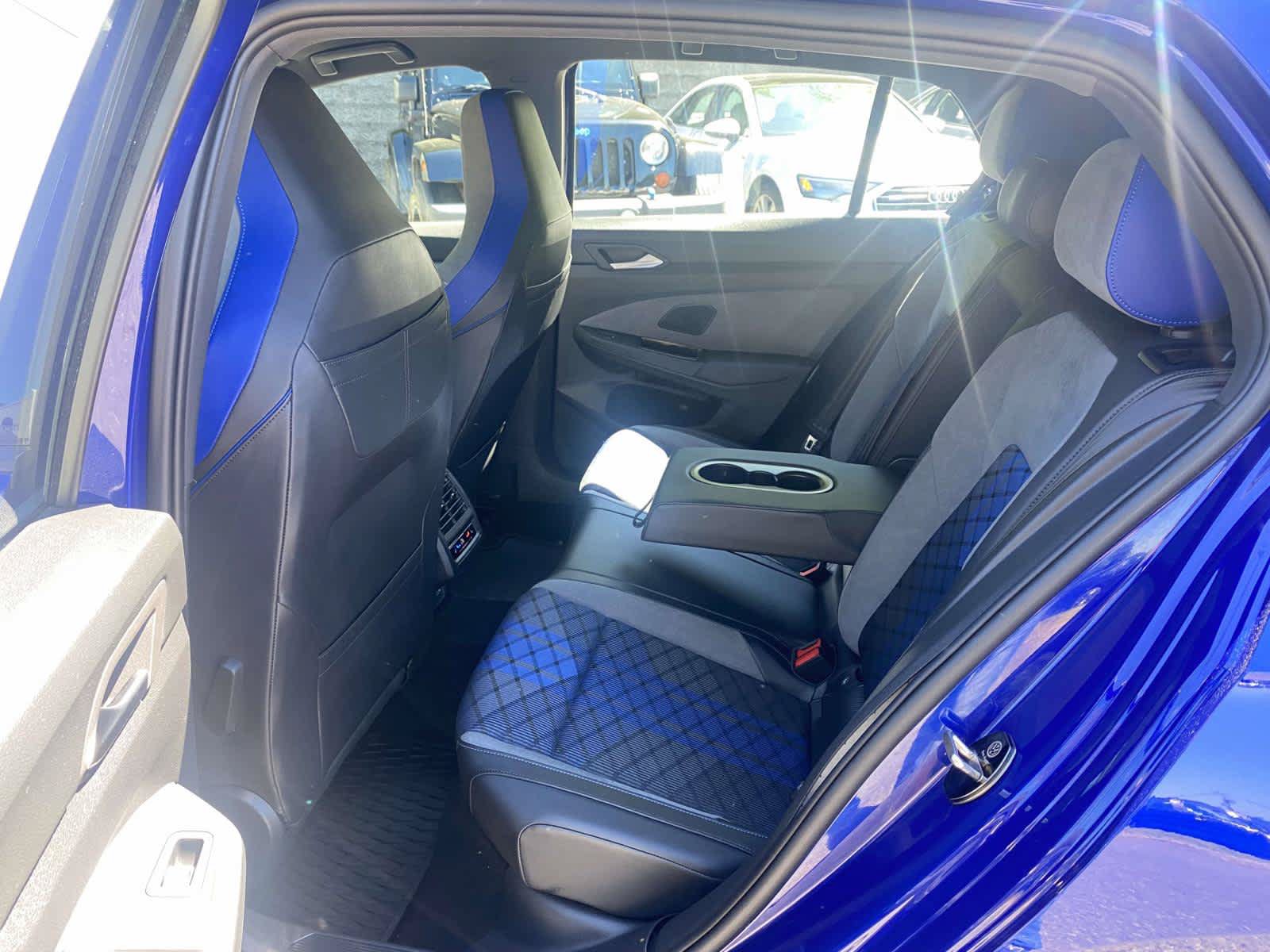 Certified 2025 Volkswagen Golf w/ Euro Style Package AWD/4WD image 21