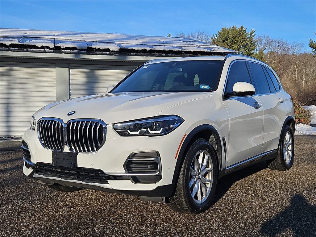 Used 2023 BMW X5 xDrive40i w/ Premium Package image 1