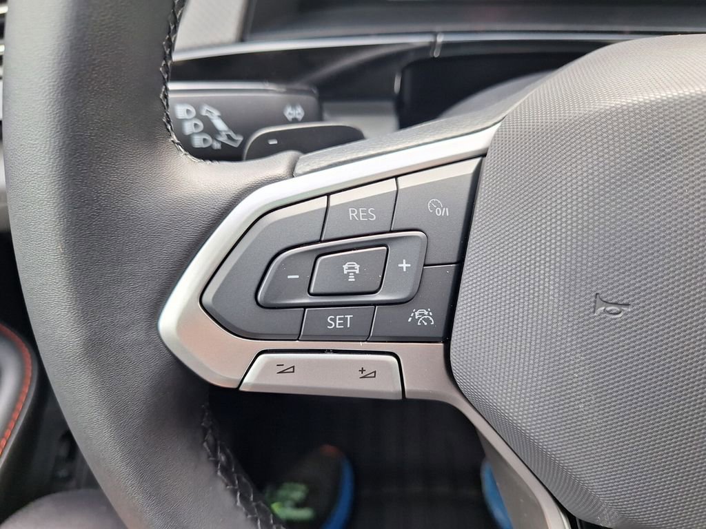 New 2026 Volkswagen Atlas Peak Edition image 13