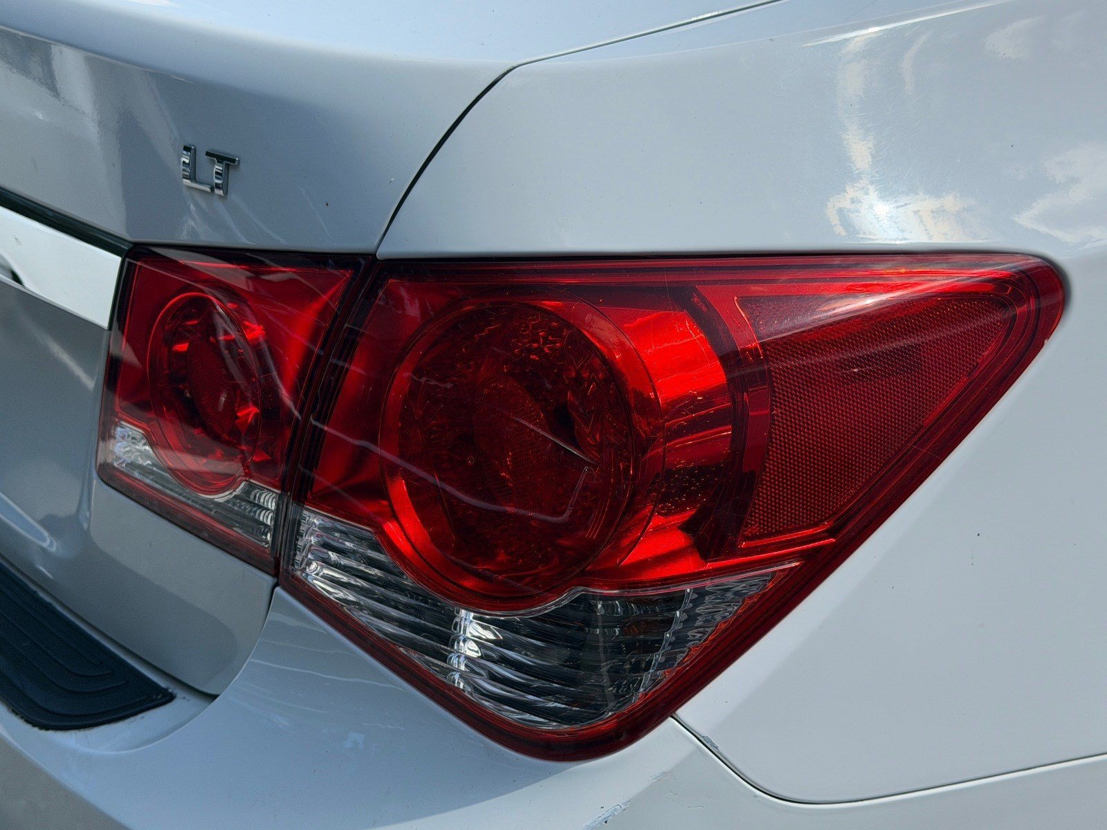 Used 2012 Chevrolet Cruze LT FWD image 16
