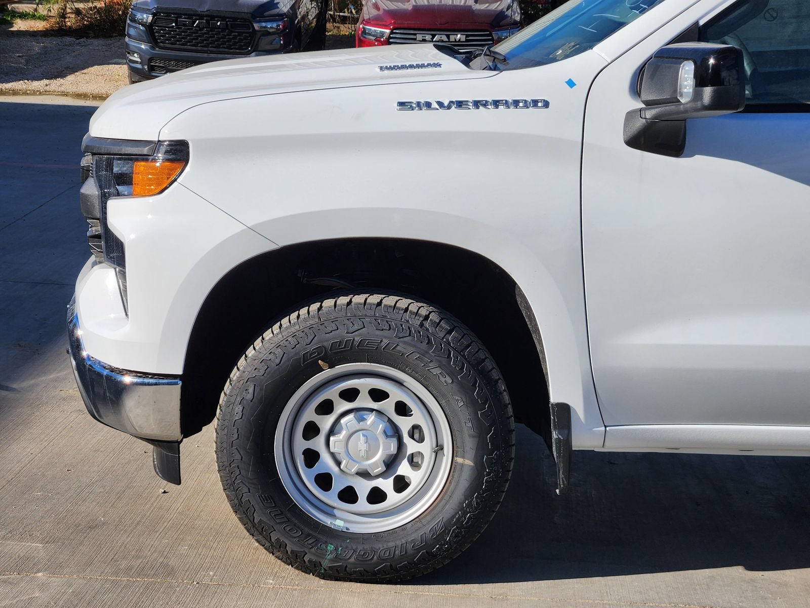 New 2026 Chevrolet Silverado 1500 W/T w/ WT Safety Package RWD image 10