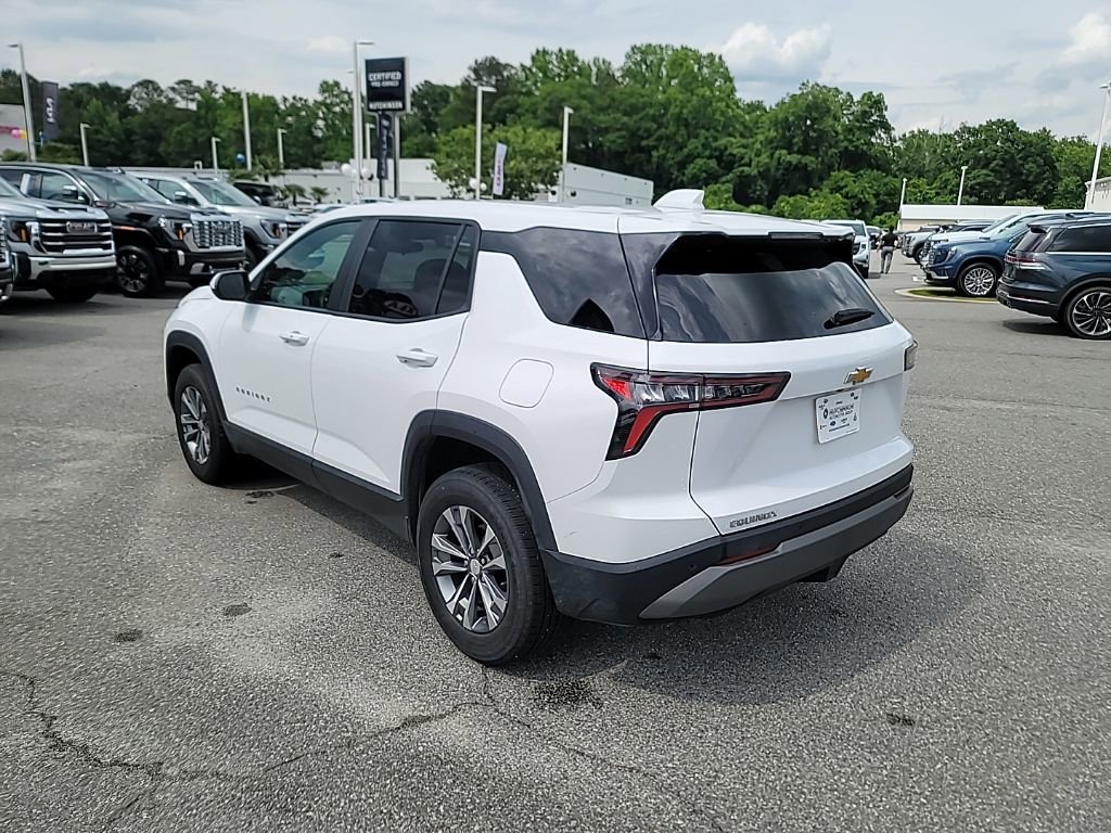 Used 2025 Chevrolet Equinox LT FWD image 5
