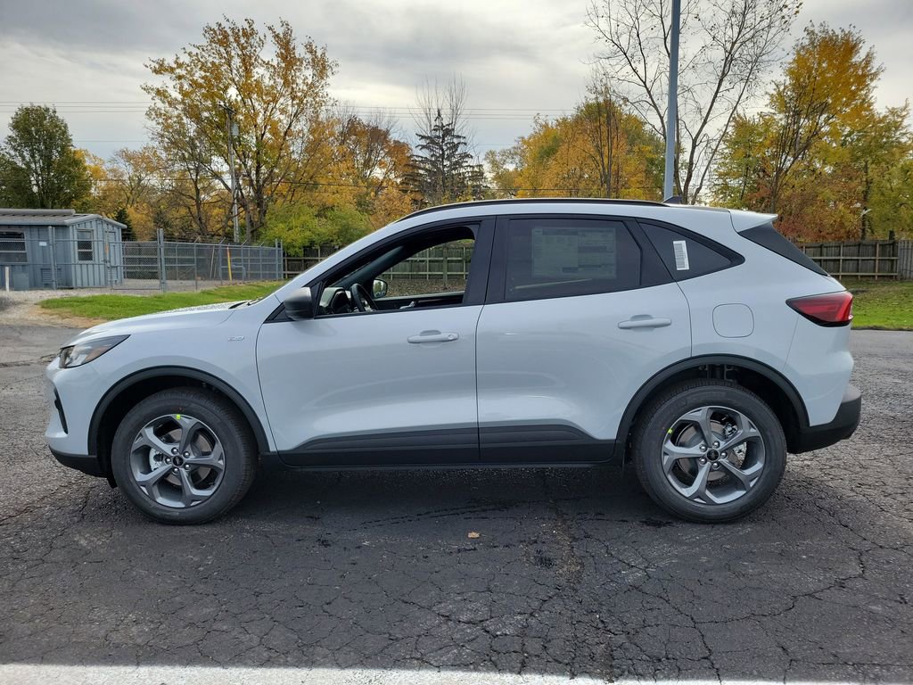 New 2026 Ford Escape ST-Line w/ Tech Pack #1 image 7