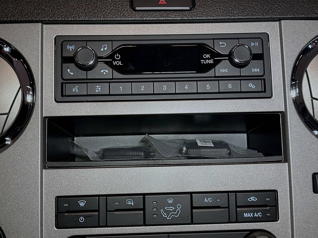 New 2026 Ford F650 2WD Regular Cab Super Duty image 9