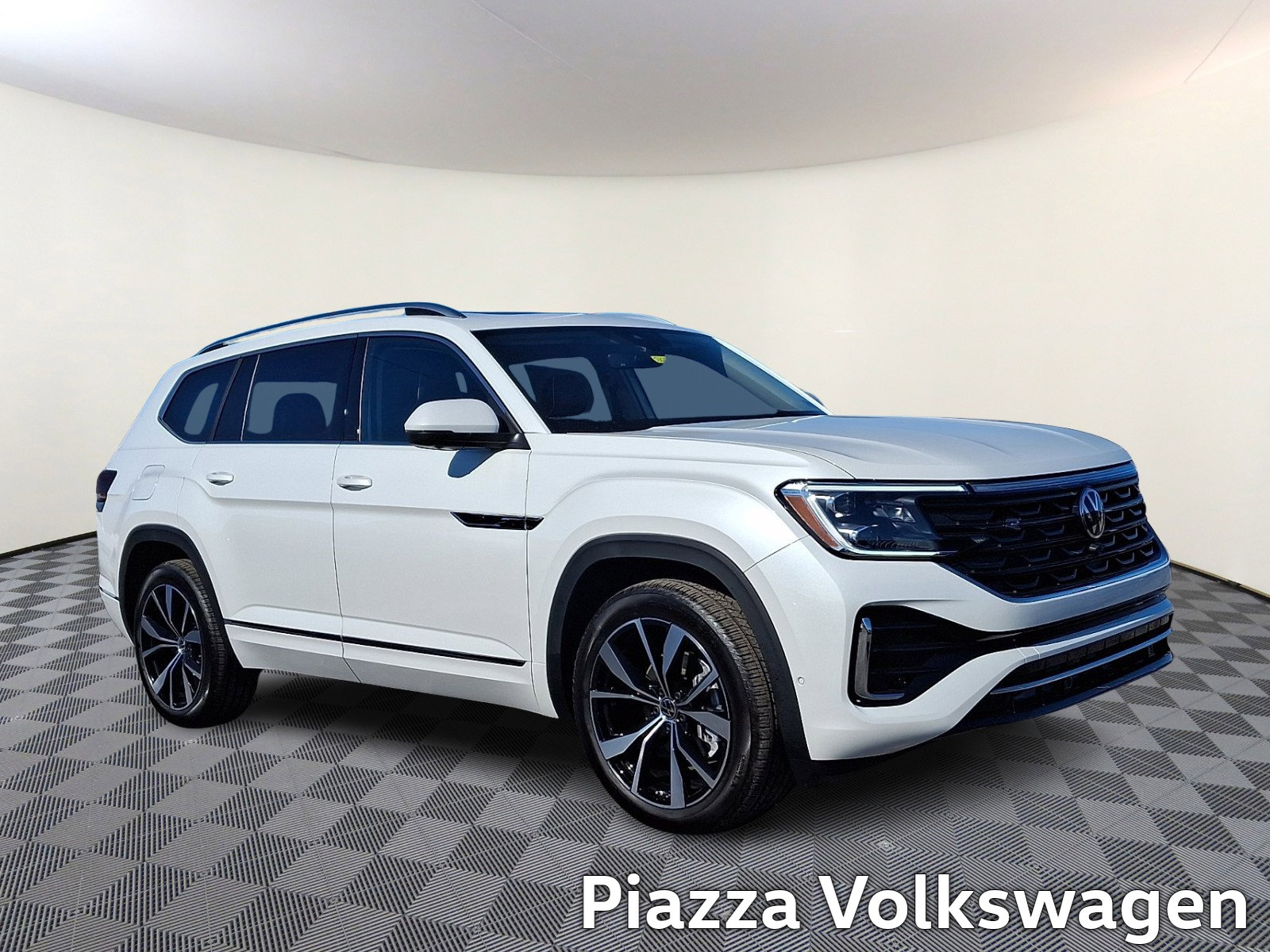 New 2026 Volkswagen Atlas SEL Premium R-Line image 1