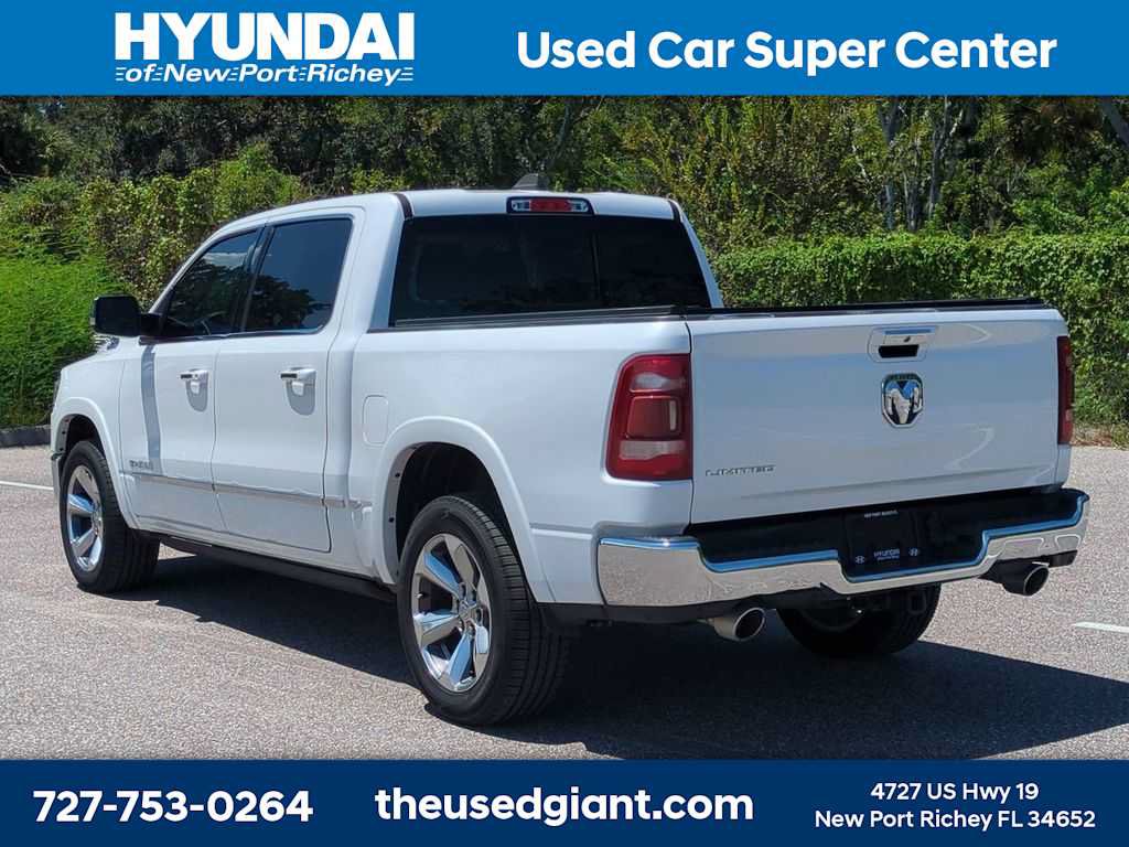 Used 2019 RAM 1500 Limited RWD image 3