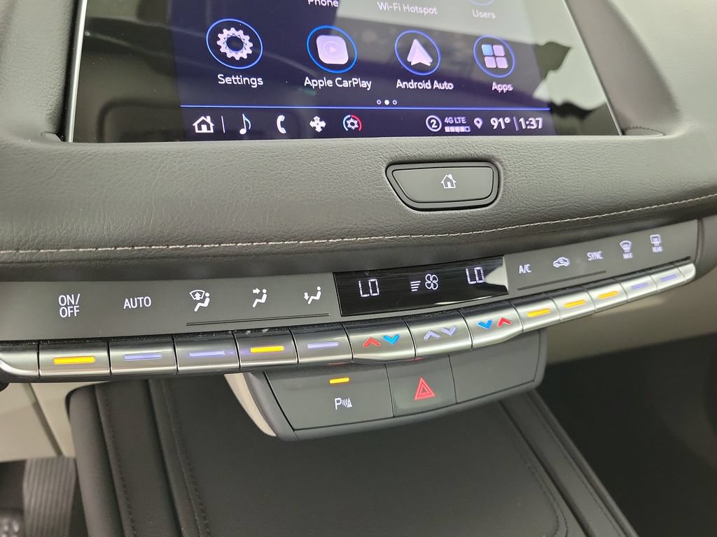 Certified 2023 Cadillac XT4 Luxury FWD image 27