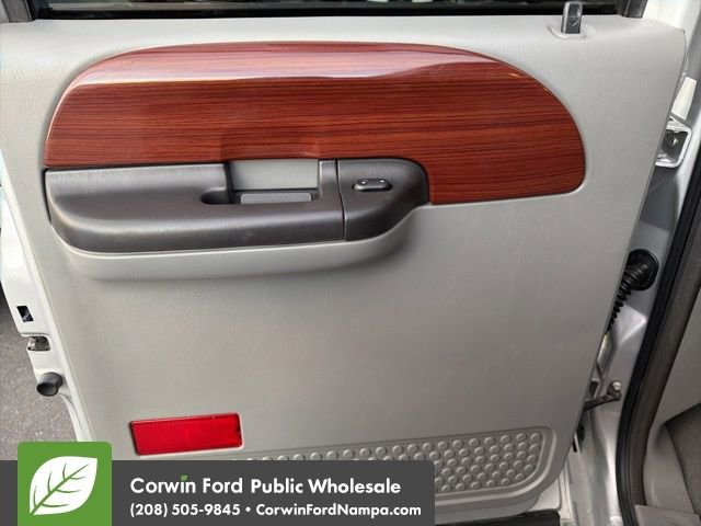 Used 2005 Ford F250 XLT image 28