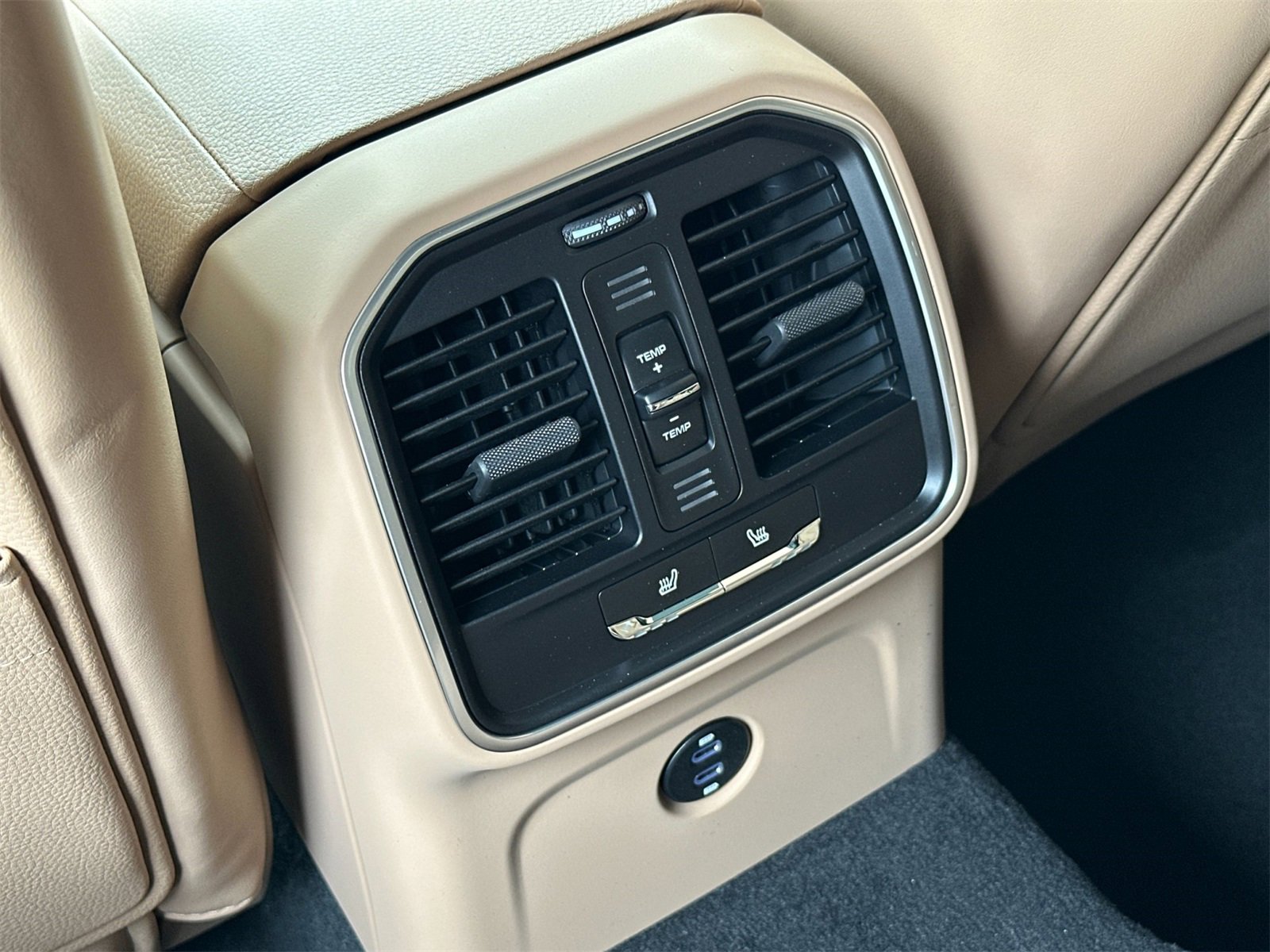 New 2026 Porsche Macan image 15