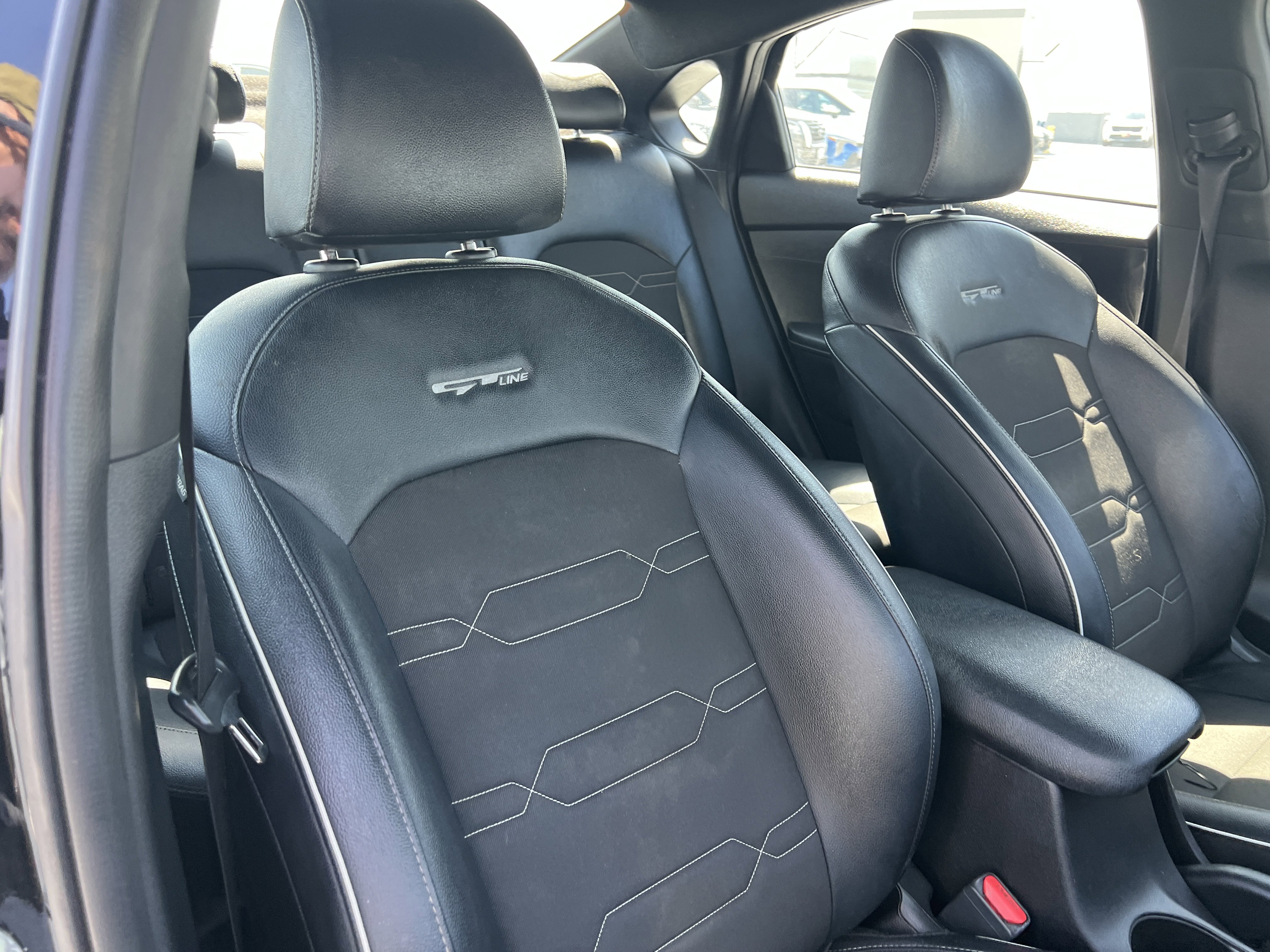 Used 2022 Kia Forte GT-Line image 16