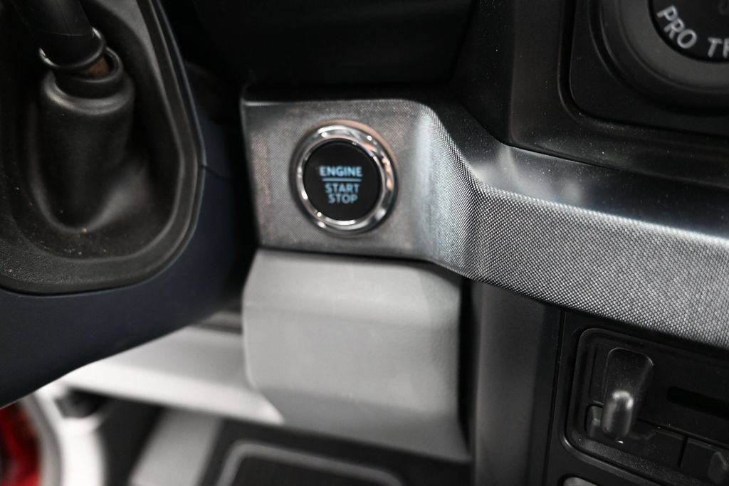 Used 2023 Ford F250 Limited AWD/4WD image 19