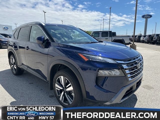 Used 2025 Nissan Rogue SL w/ Tech Package