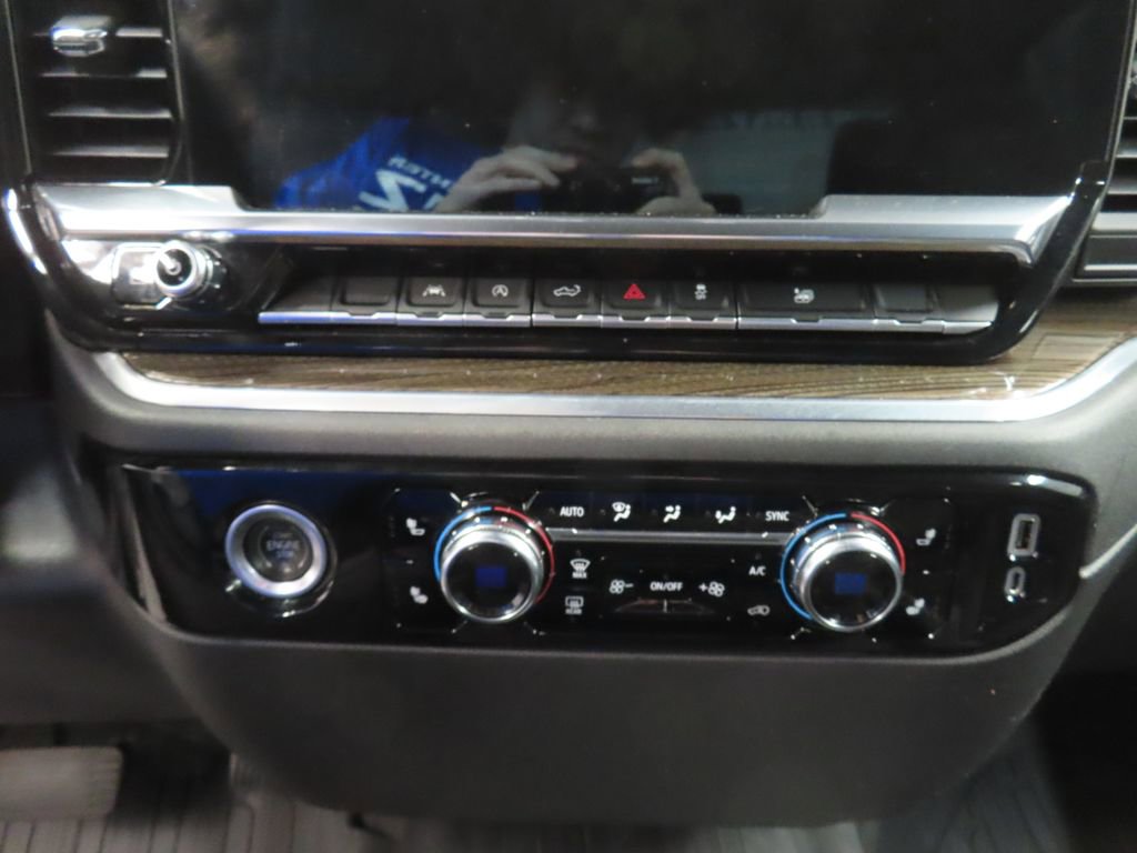 Used 2022 GMC Sierra 1500 Elevation AWD/4WD image 46