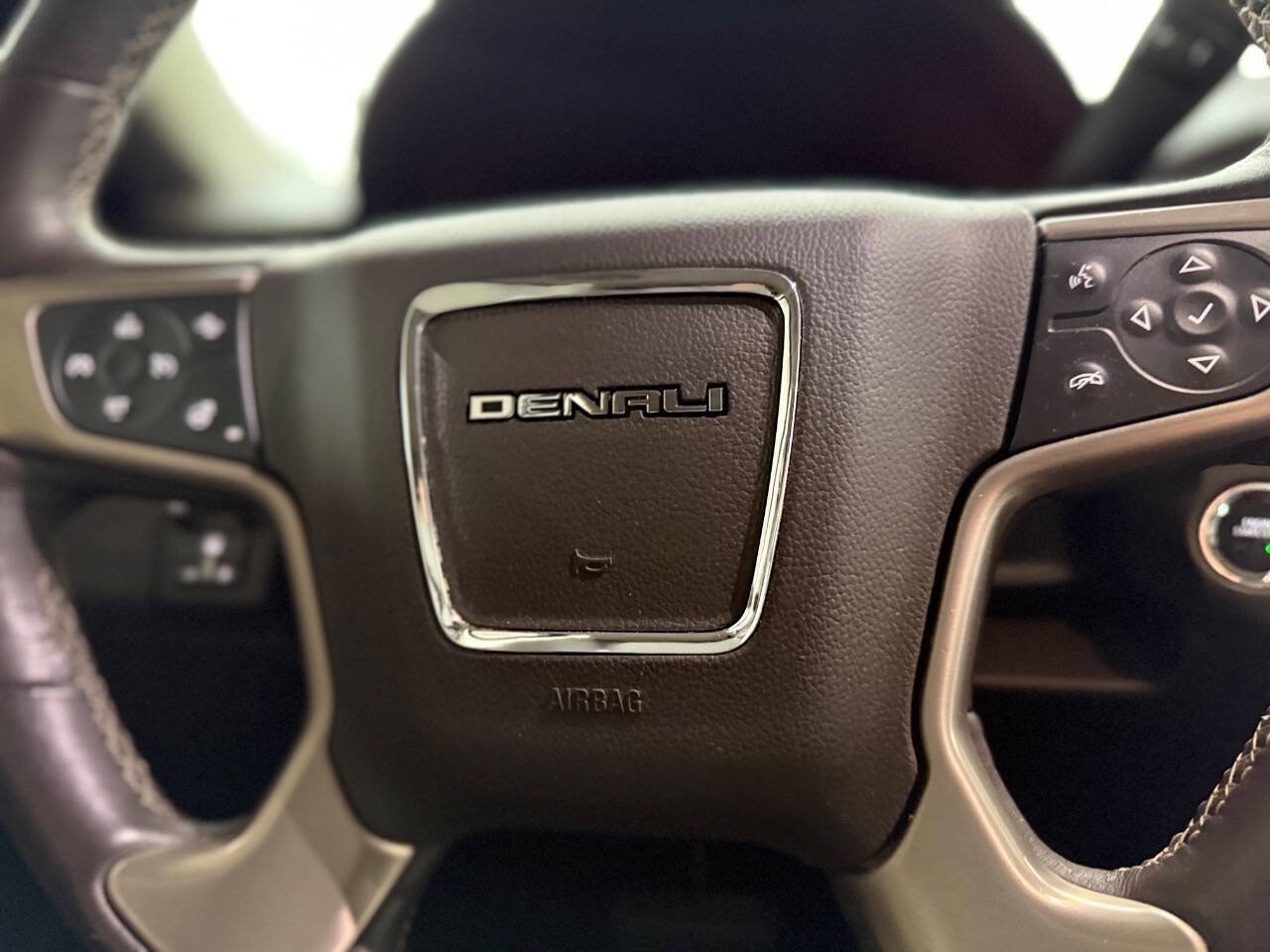 Used 2016 GMC Yukon XL Denali w/ Open Road Package image 56