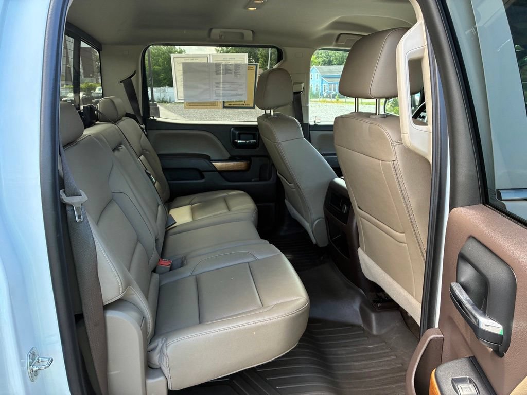 Used 2018 Chevrolet Silverado 1500 LTZ w/ Sport Package AWD/4WD image 37