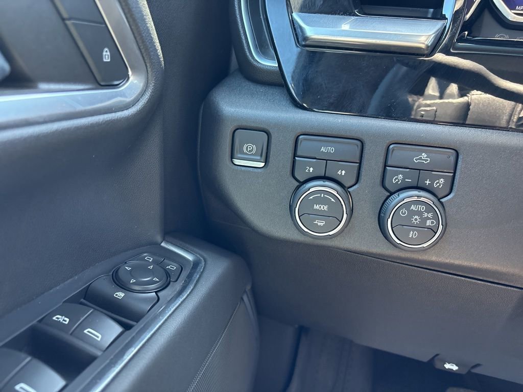 Certified 2023 Chevrolet Silverado 1500 RST AWD/4WD image 31