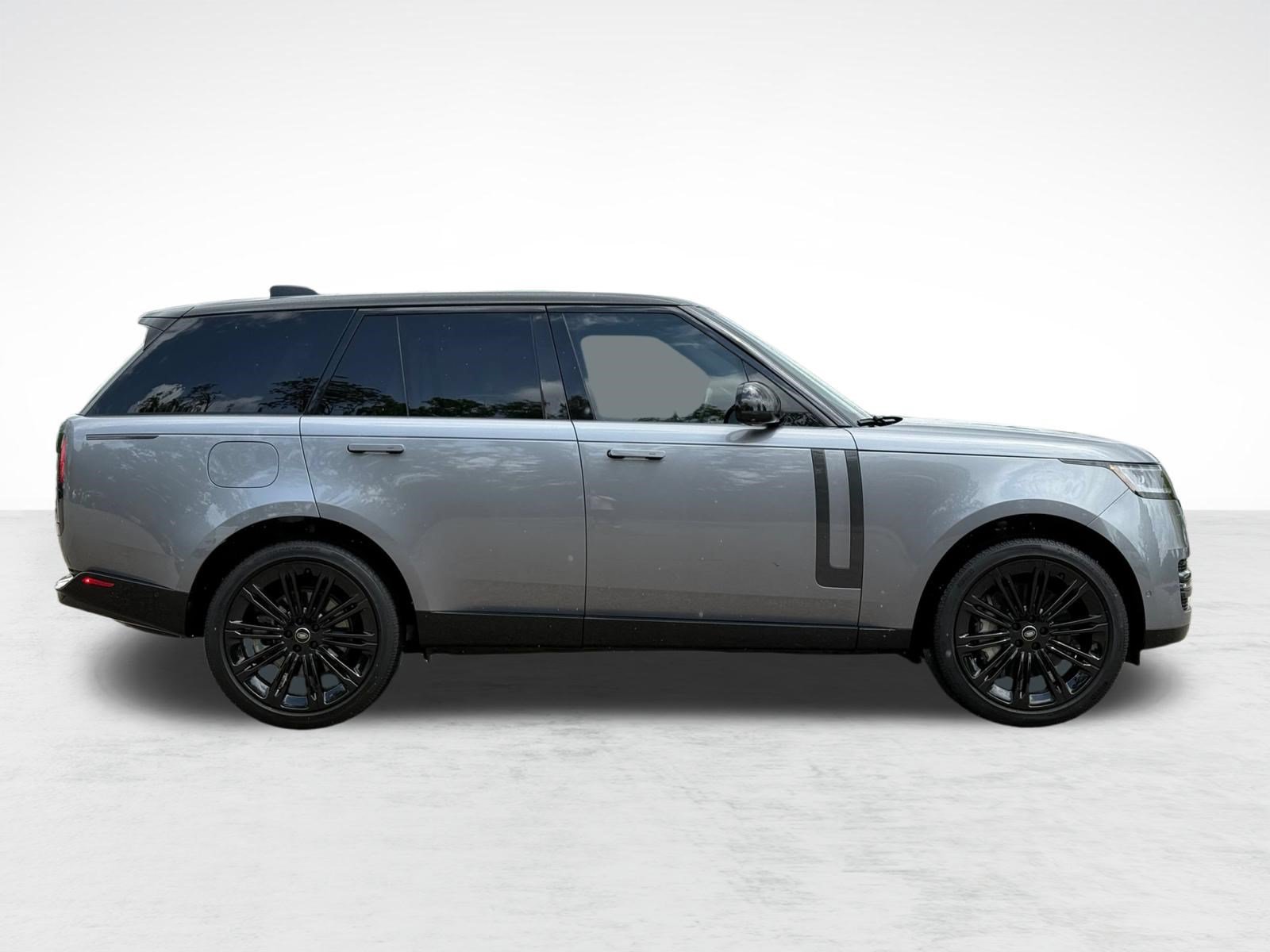 Certified 2025 Land Rover Range Rover SE AWD/4WD image 8