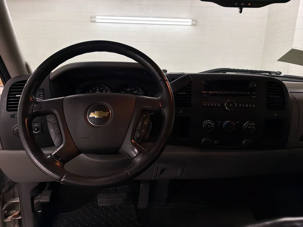 Used 2011 Chevrolet Silverado 1500 LS RWD image 7