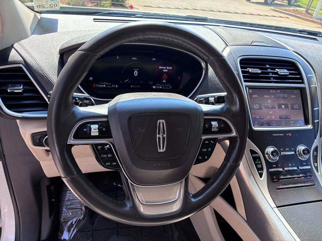 Used 2020 Lincoln Nautilus FWD w/ Equipment Group 101A image 33