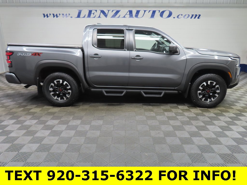 Used 2023 Nissan Frontier PRO-4X image 2