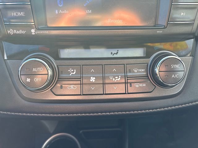 Used 2014 Toyota RAV4 XLE AWD/4WD image 32