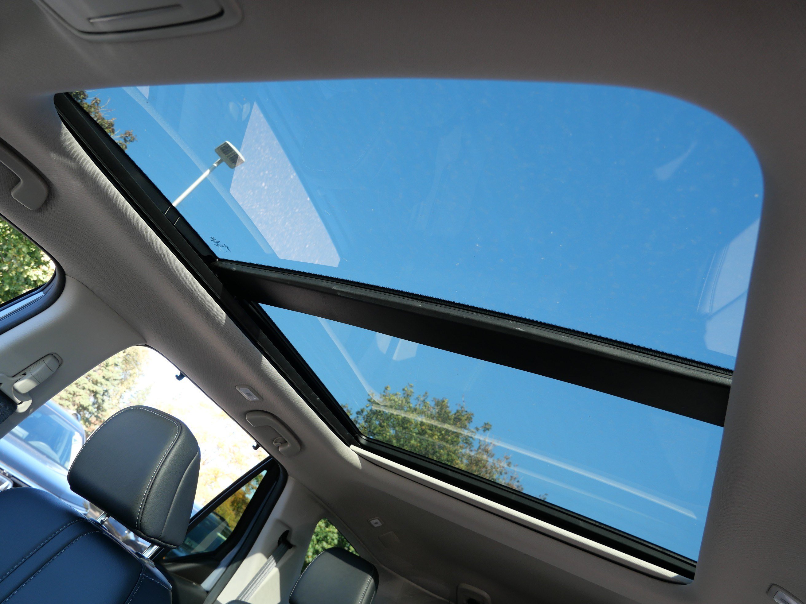 Certified 2026 Honda Pilot Touring image 32