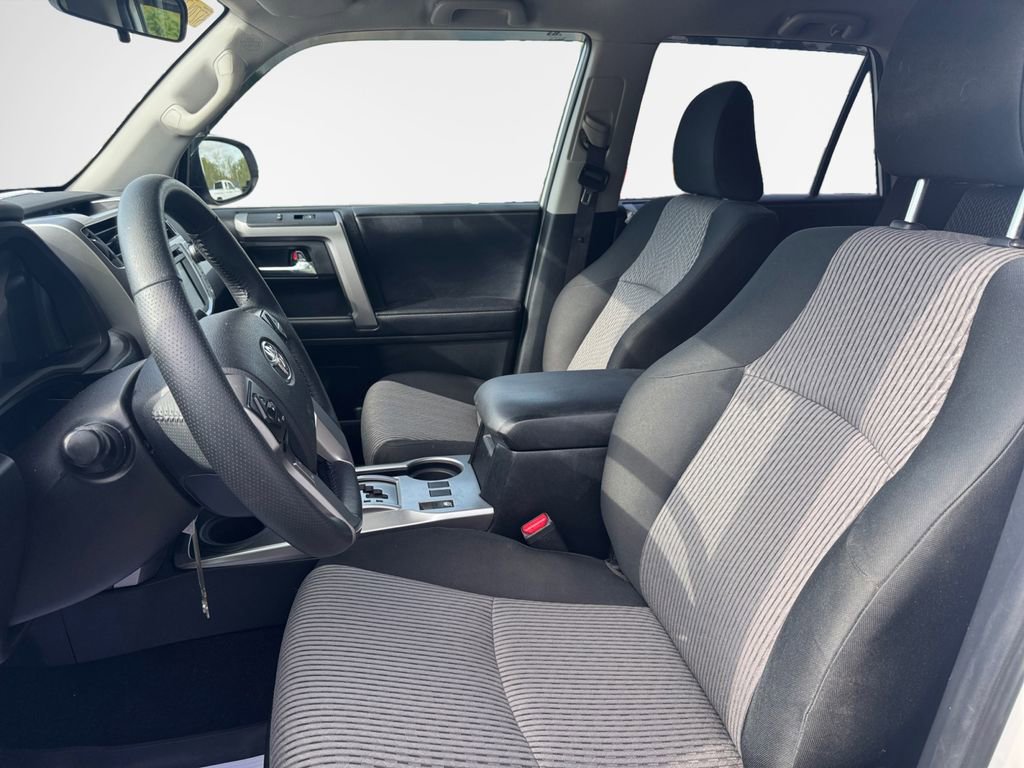 Used 2019 Toyota 4Runner SR5 AWD/4WD image 12