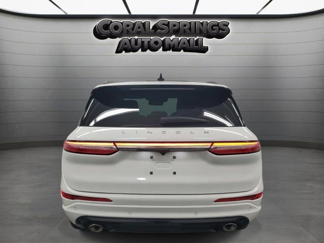 Used 2025 Lincoln Corsair Grand Touring image 5