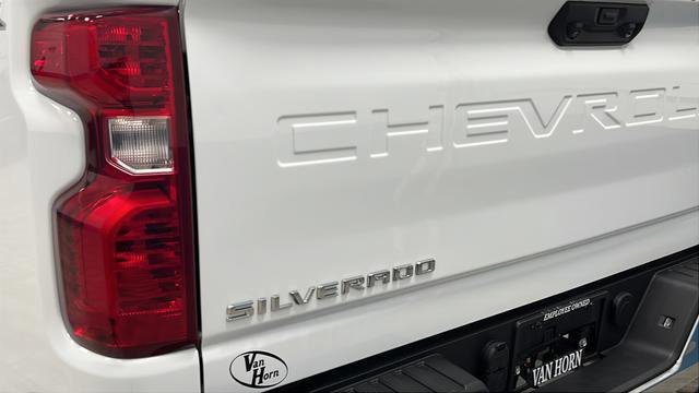 Used 2024 Chevrolet Silverado 2500 LT AWD/4WD image 39