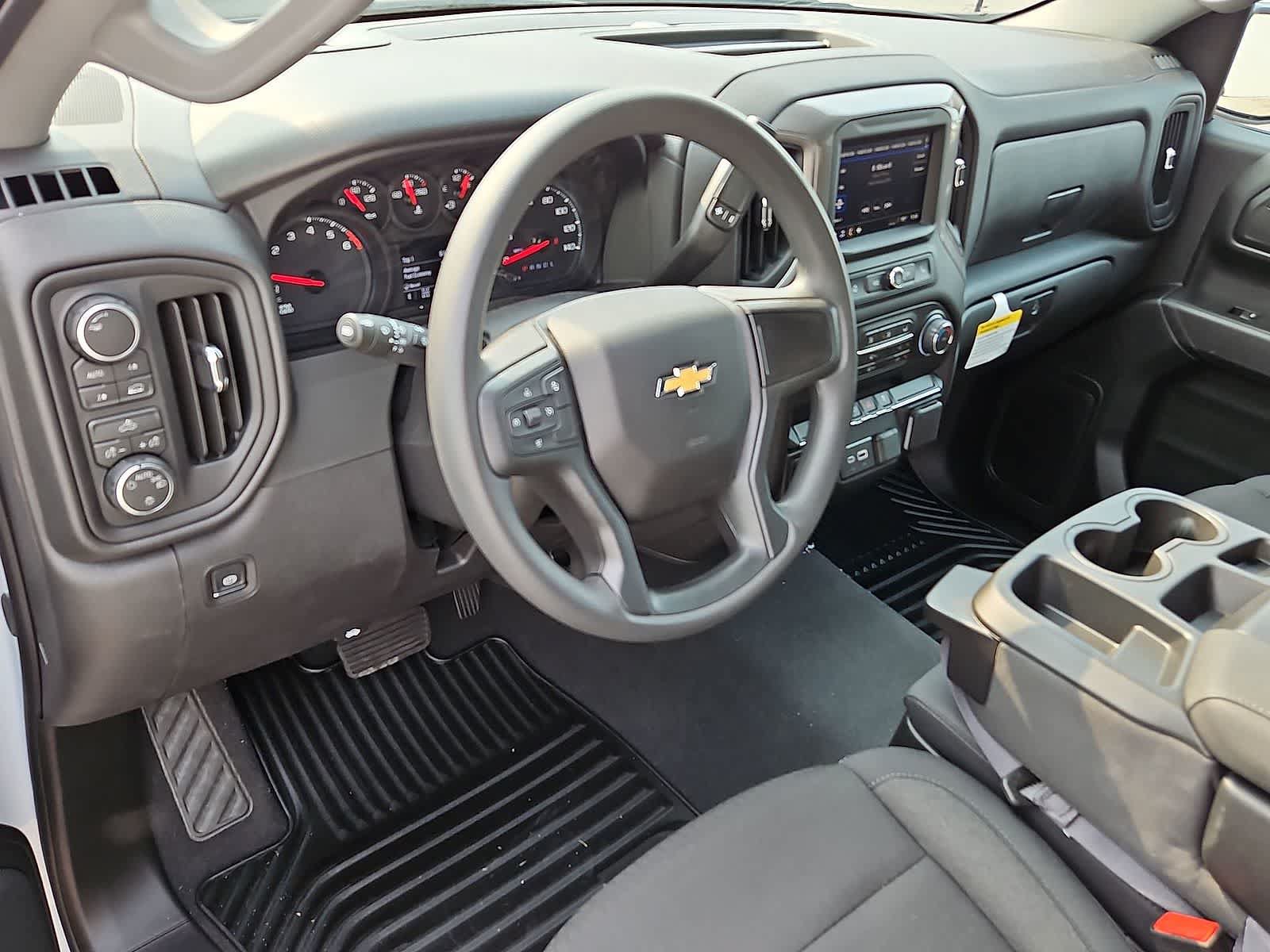 Used 2026 Chevrolet Silverado 1500 Custom AWD/4WD image 16