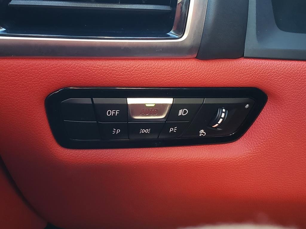 Used 2023 BMW 840i Convertible w/ M Sport Professional Package image 29