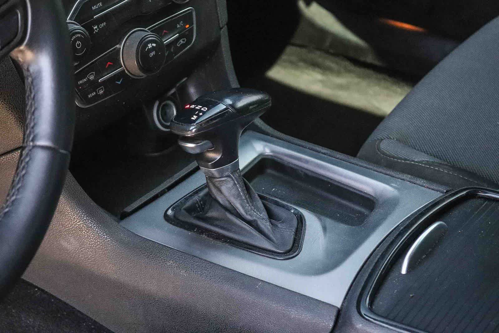 Used 2021 Dodge Charger SXT w/ Blacktop Package RWD image 15