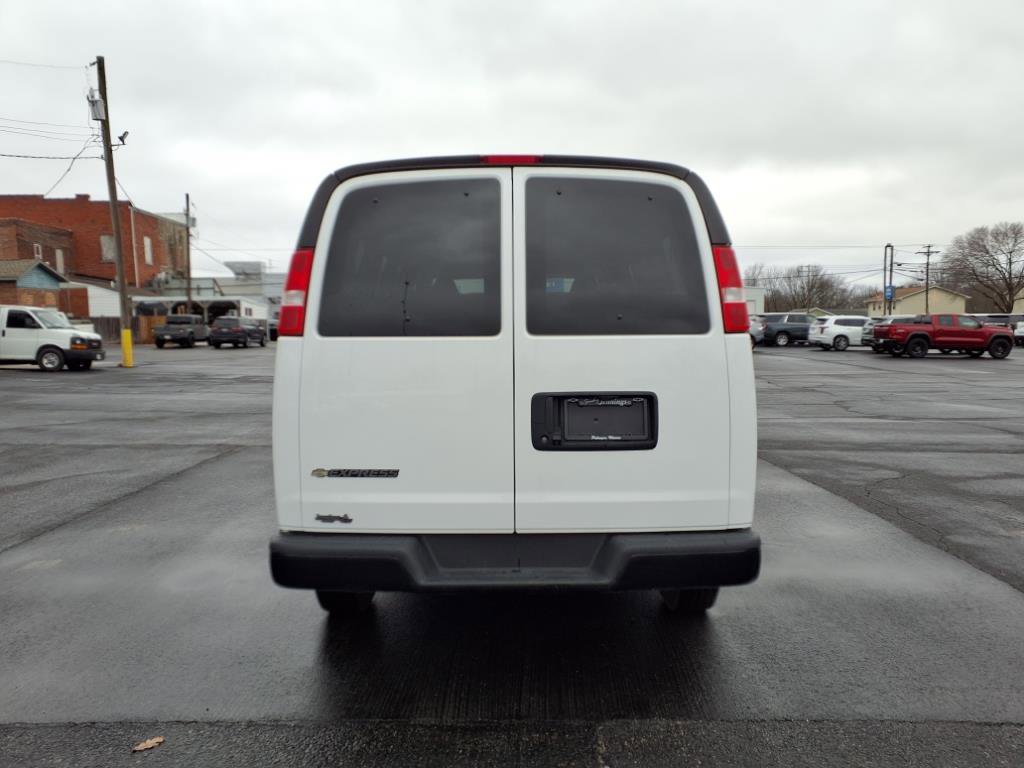 Used 2023 Chevrolet Express 3500 LS image 12