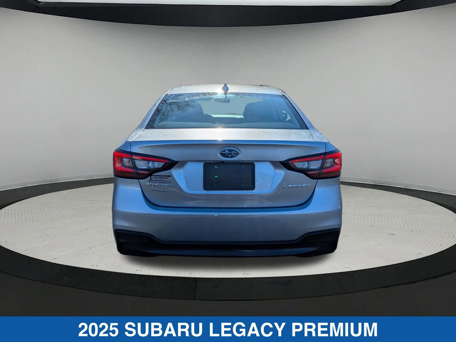 Used 2025 Subaru Legacy Premium AWD/4WD image 5