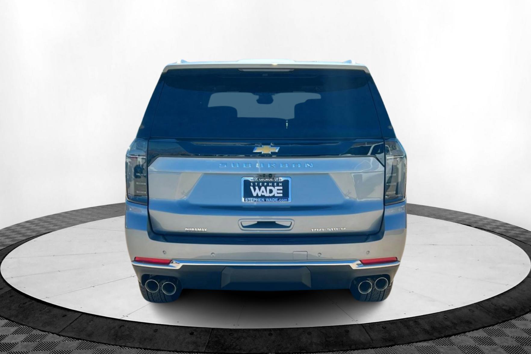 New 2026 Chevrolet Suburban Premier image 5