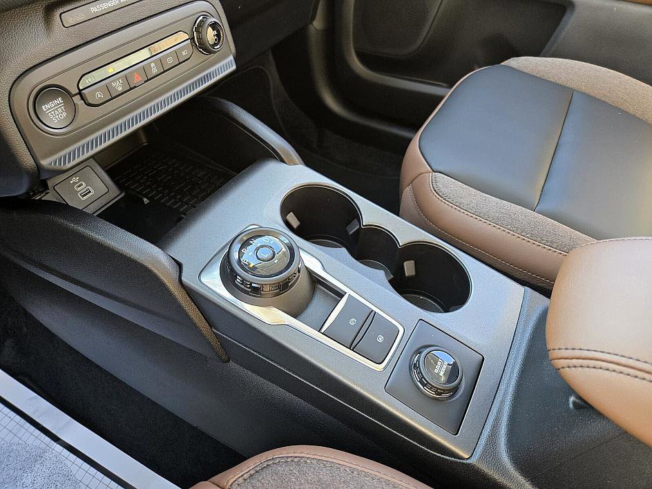 New 2025 Ford Bronco Sport Outer Banks image 23