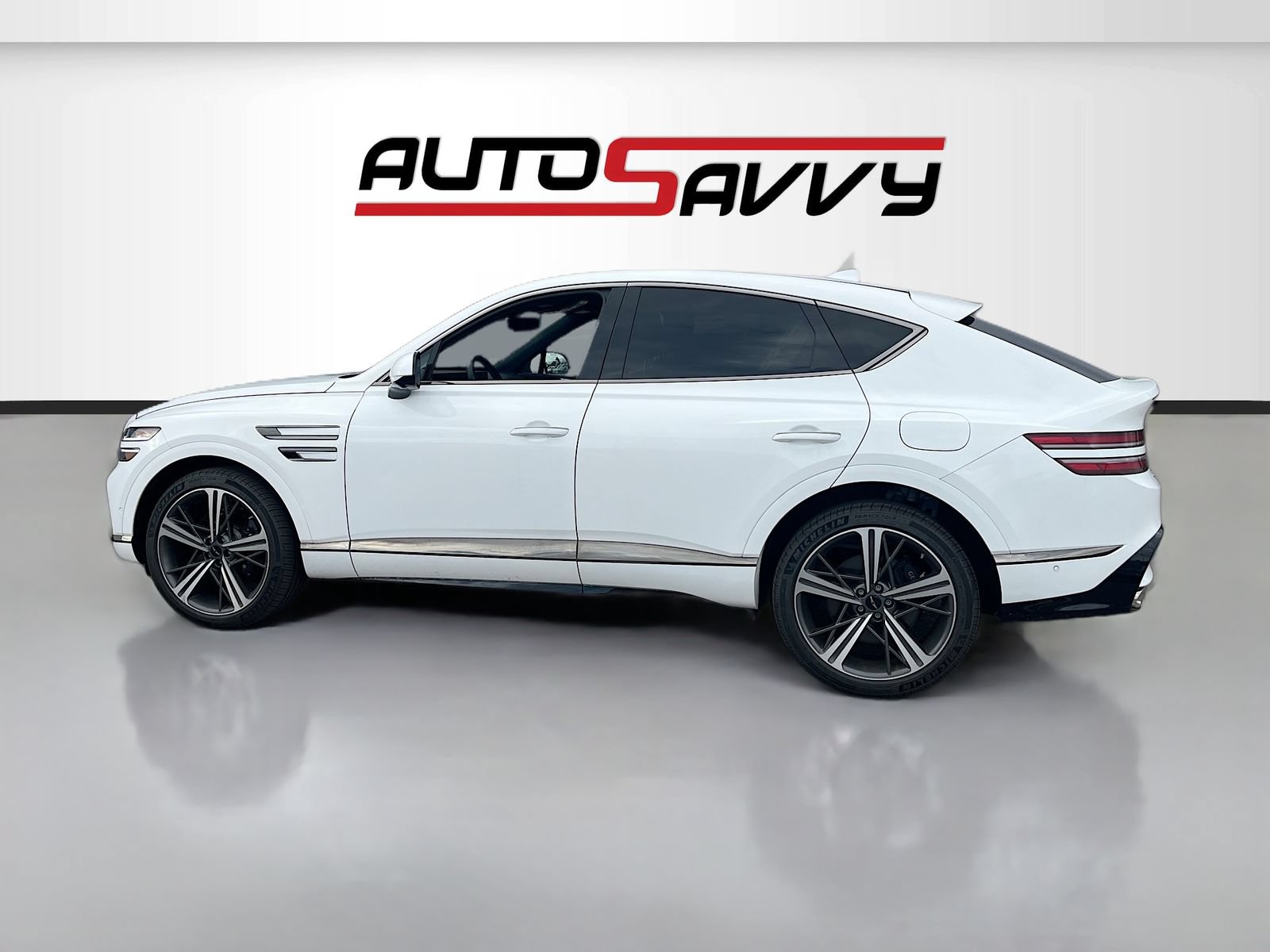 Used 2025 Genesis GV80 3.5T e-SC AWD/4WD image 4