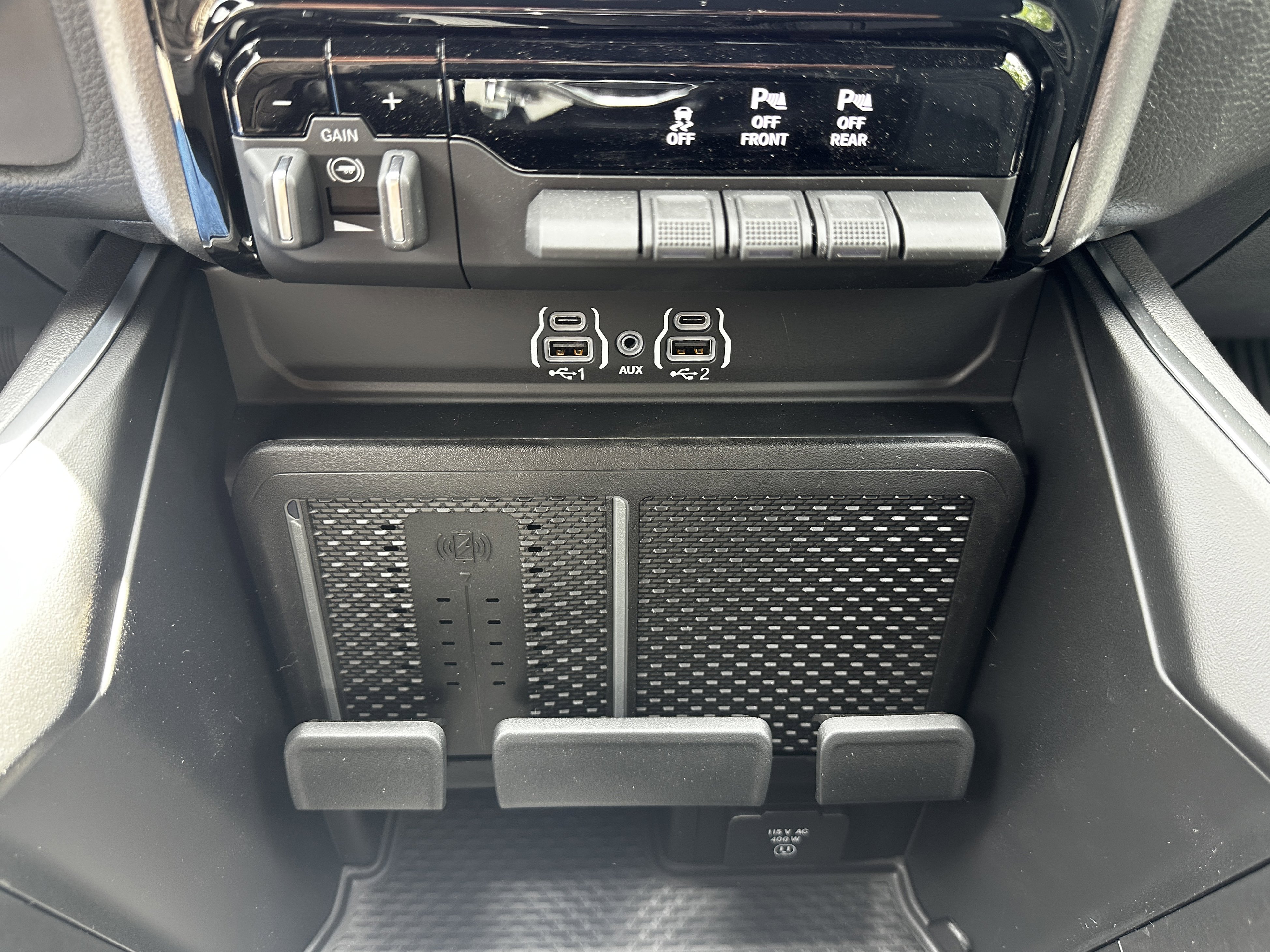 New 2025 RAM 1500 Big Horn image 13